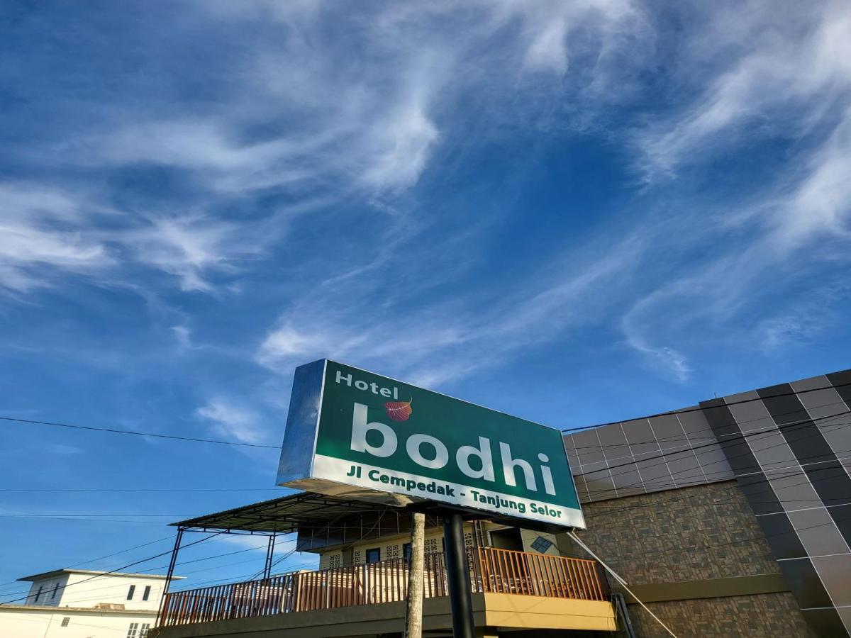 Hotel Bodhi Tanjung Selor Esterno foto